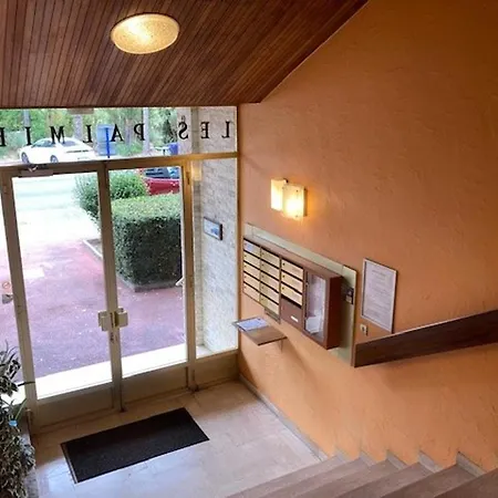 Climatise 2 Etoiles Avec Balcon, Proche Et Centre - - Fr-1-308-199 Apartment