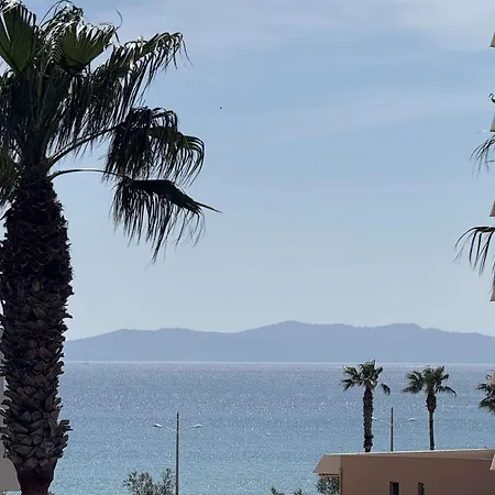 Climatise 2 Etoiles Avec Balcon, Proche Et Centre - - Fr-1-308-199 Apartment